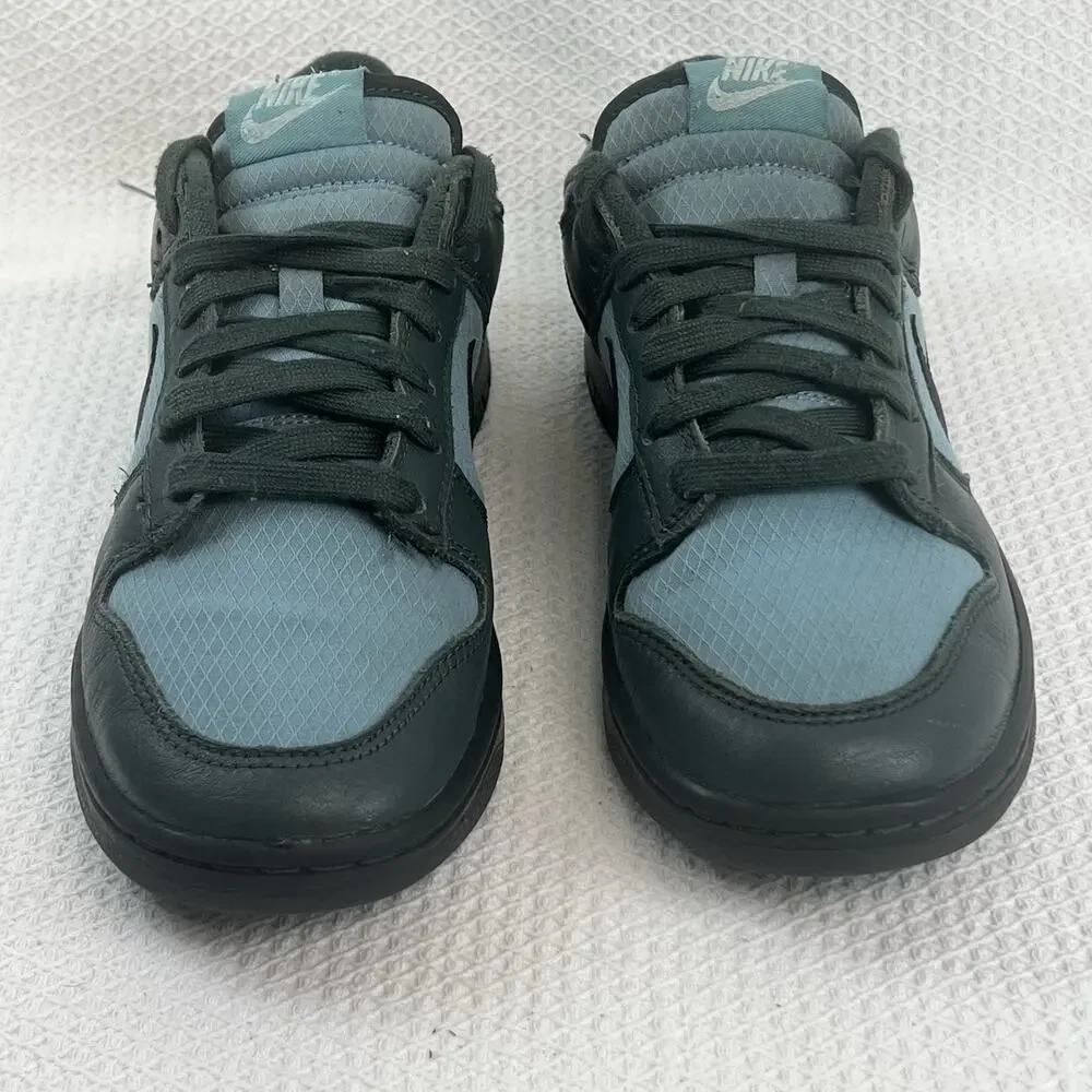 Nike Dunk Low FZ3052-300 Green Black Sneakers Men’s Size 7.5 / Women’s 9 Olive